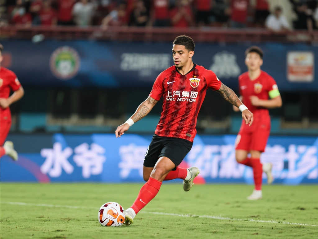 持球推进让 持球推进让